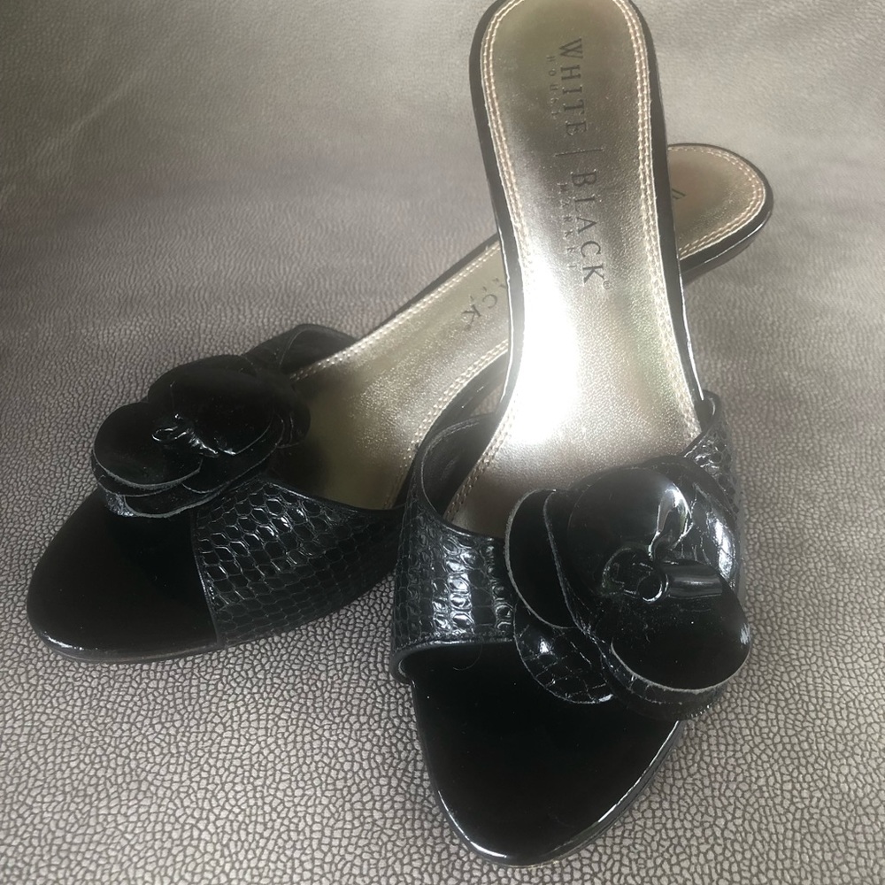 WHBM Black snakeskin leather heels. LOVELY